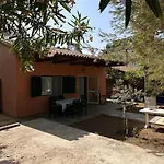 Villa Relax Pine Golem (Tirana)