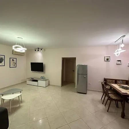 Relax Pine Villa Golem (Tirana)